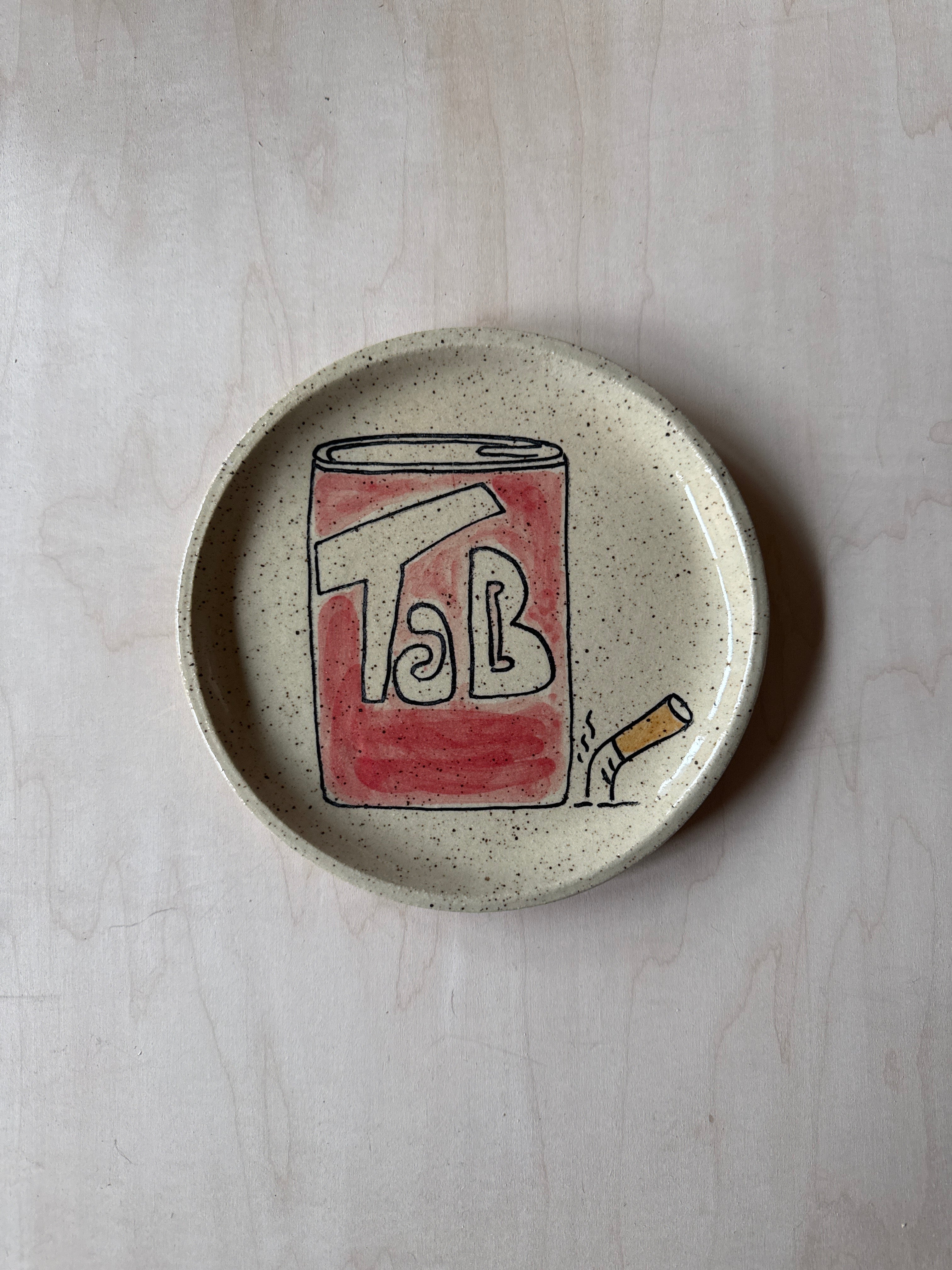 Tab + Cigarette Butt Round Plate