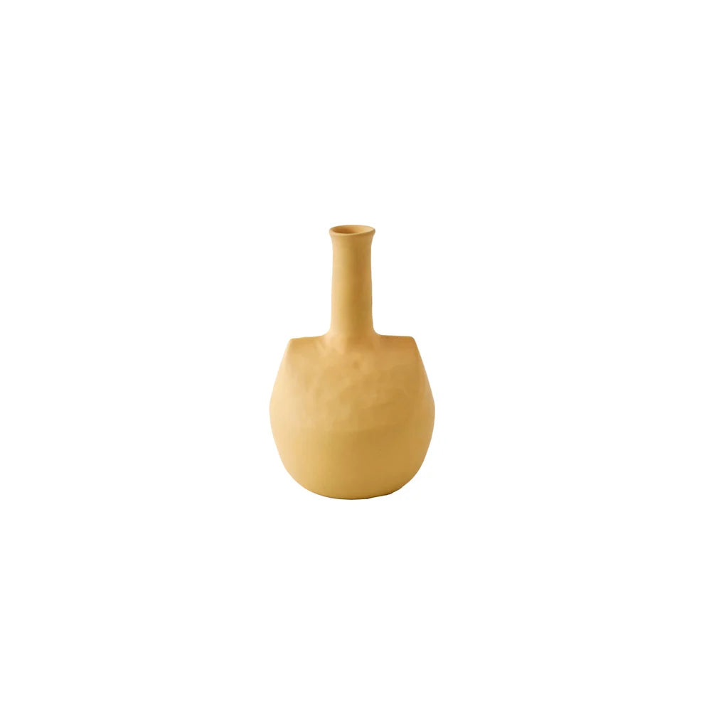Silhouette No 3 Vase in Butter