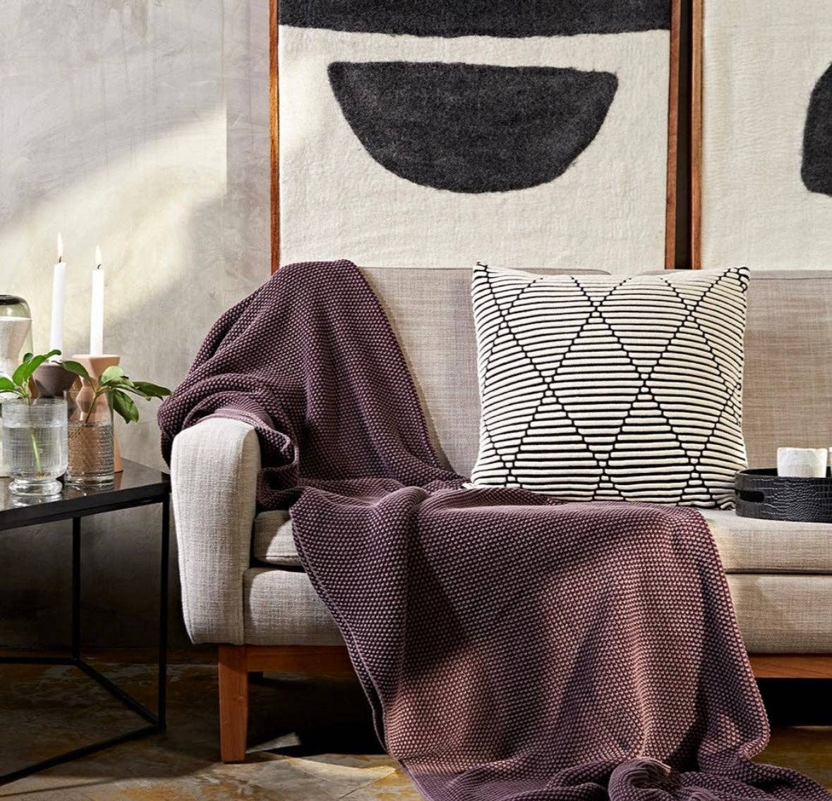 Illusion Pillow