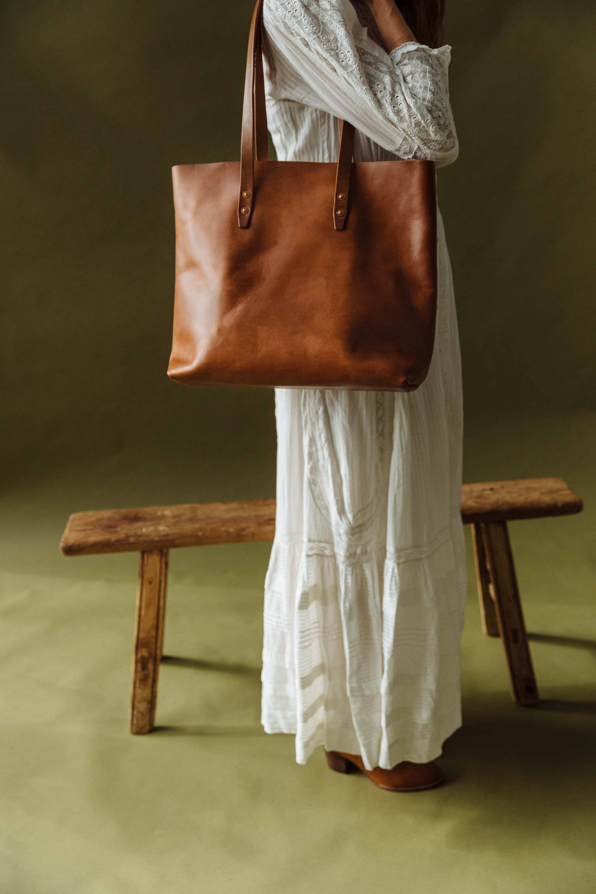 Full-Grain Leather Simple Tote Bag