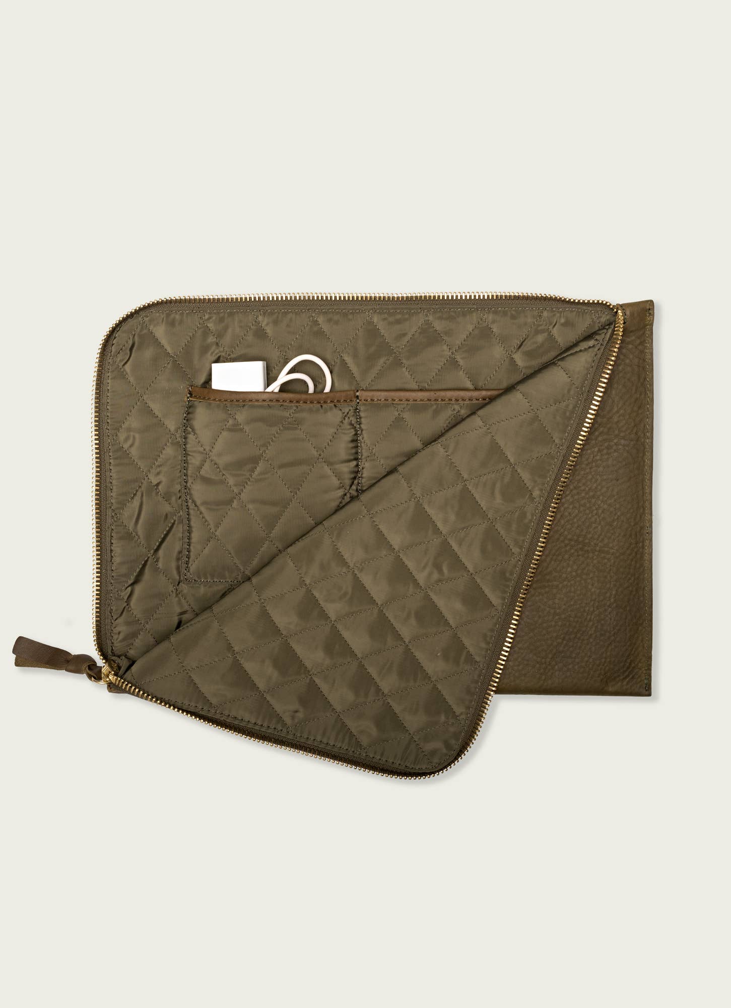 Full-Grain Leather Laptop Sleeve – 16"