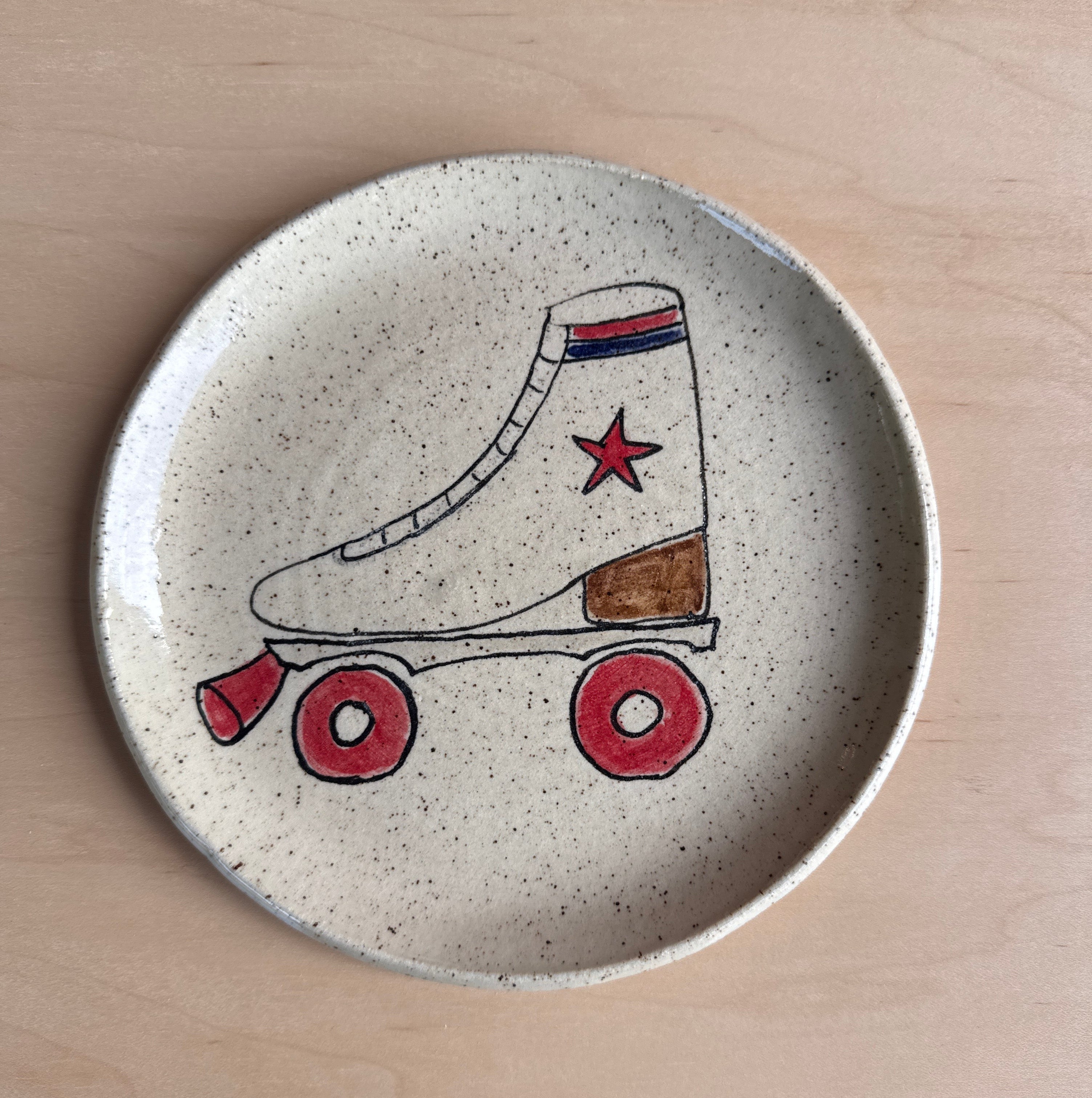 Rollerskate Round Plate
