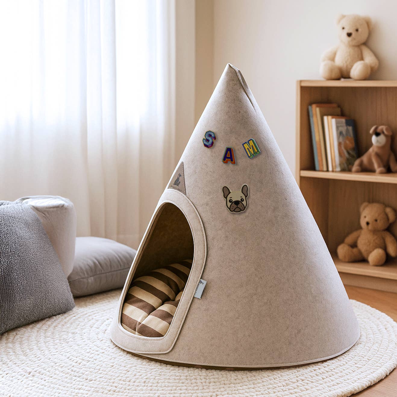 Mod Felt Pet Cave in Cream