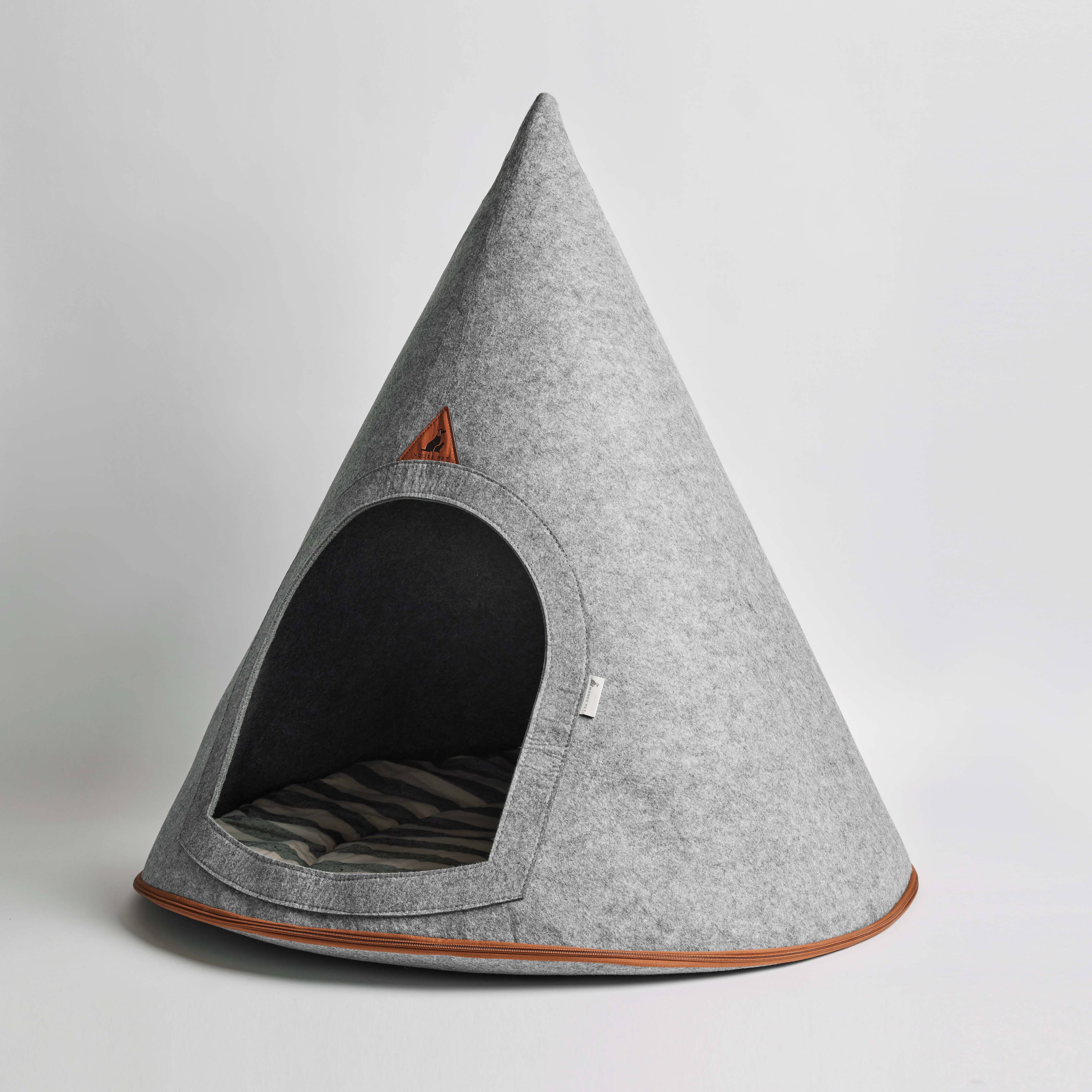 Mod Felt Pet Cave in Grey