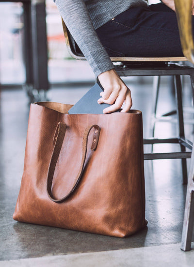 Full-Grain Leather Simple Tote Bag
