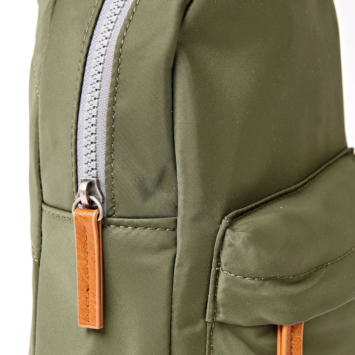 Willesden Sling Bag – Chive