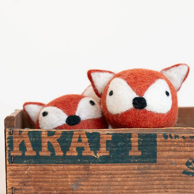FOX BEASTBALL Wool Cat and Dog Toy