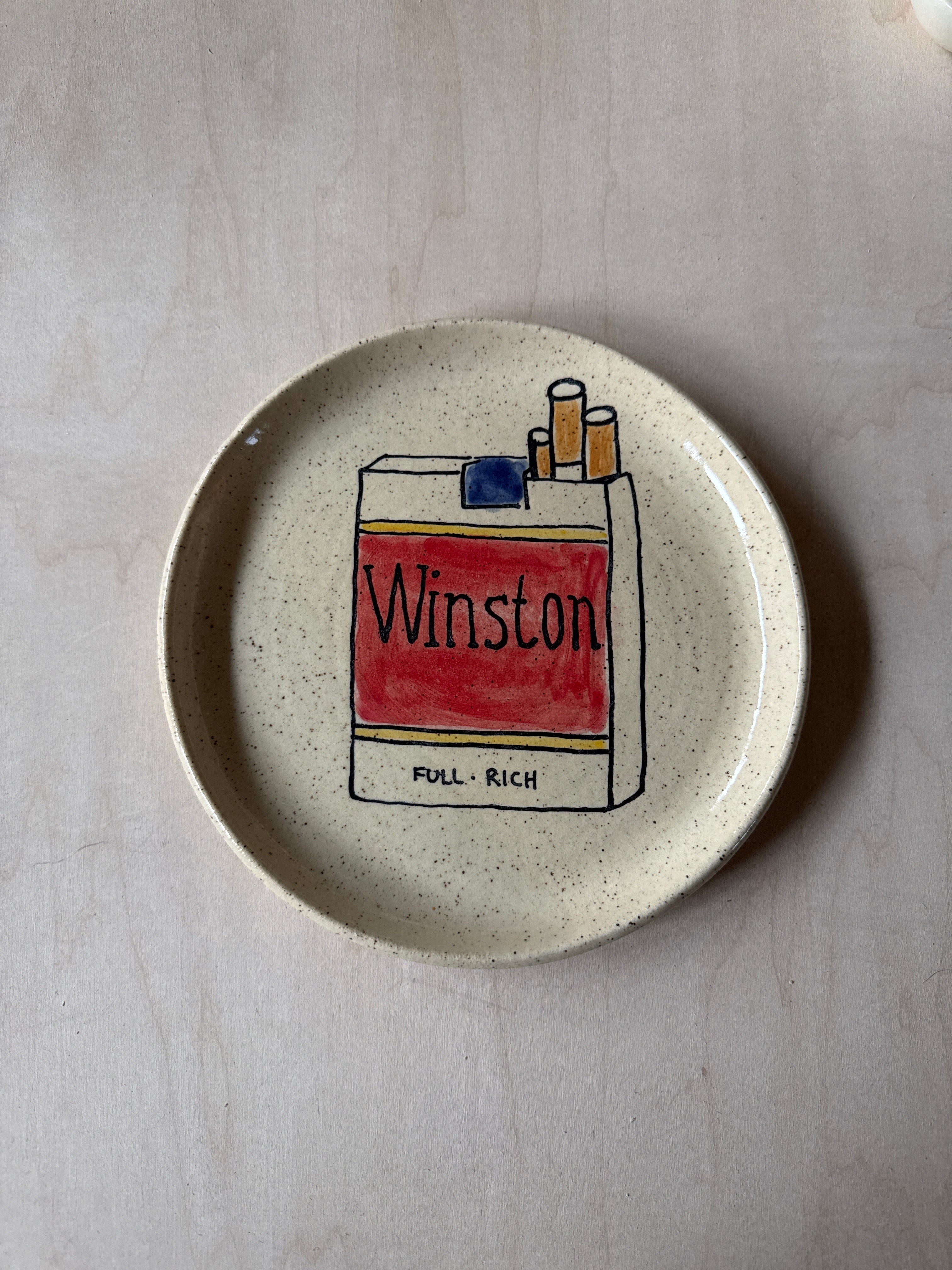Winston Pack Round Plate