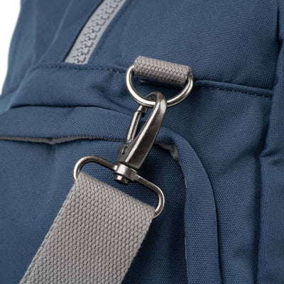 Gatwick Duffel Bag in Deep Blue Canvas
