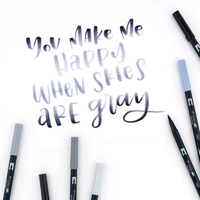 Dual Brush Pen Art Markers: Grayscale